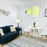 Chic Comfortable Boutique Stay